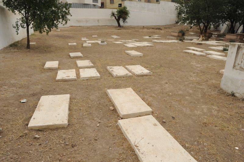 maroc oujda cimetiere juif partie basse tombes ZBL 7531 (19) 2